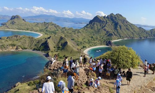 Pulau Padar juga Cocok Buat Kamu yang Pengin Menikmati Momen Tenang