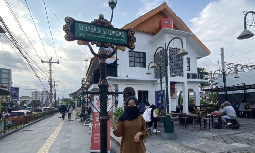 Menikmati Keindahan Malioboro