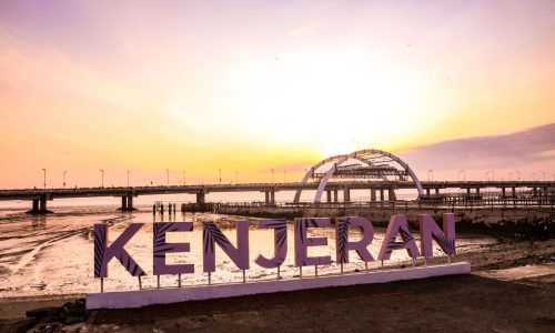 Agendakan Buat Main ke Pantai Kenjeran yuk!